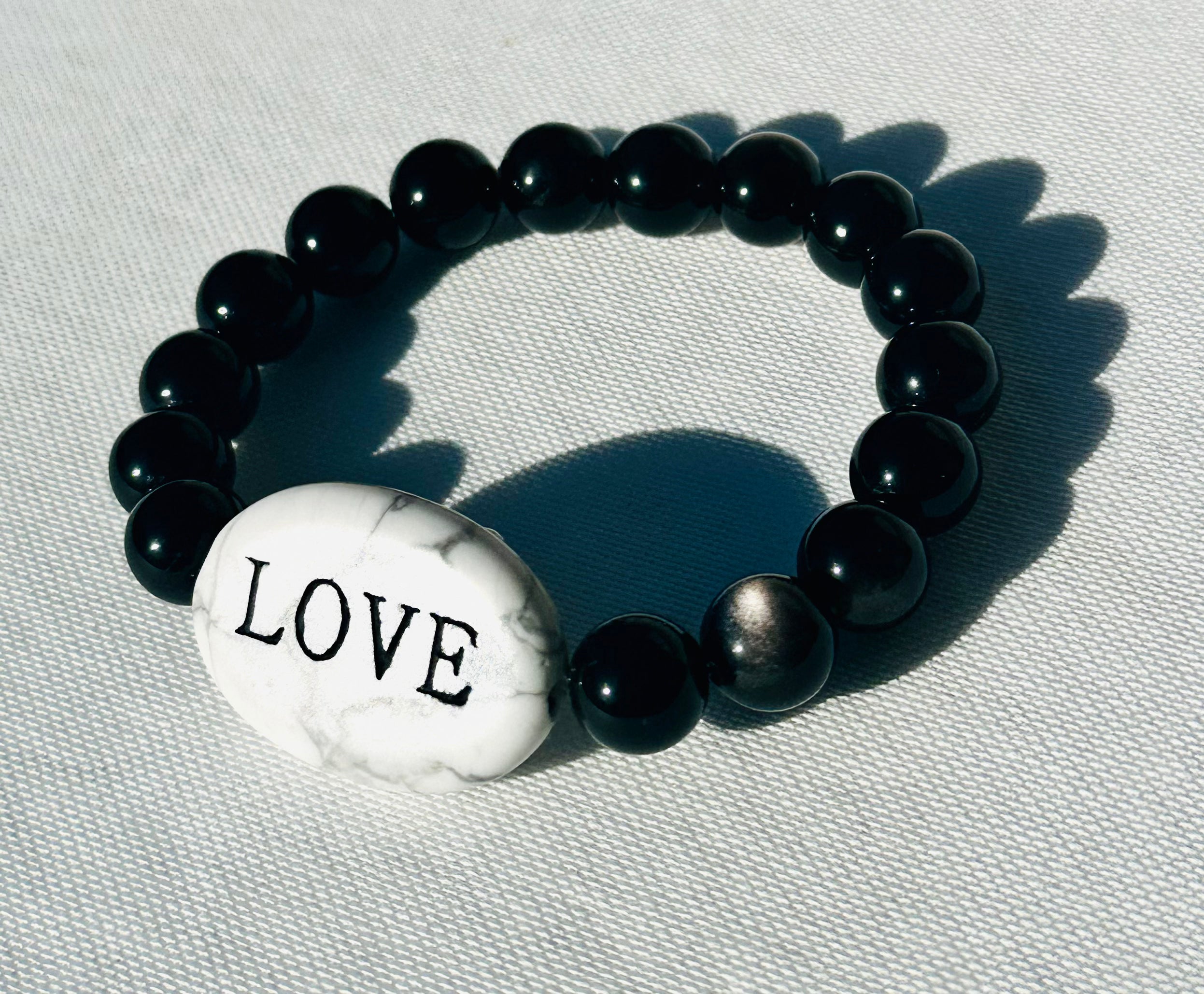 DAY LIGHT (Howlite w/ Silver Obsidian)