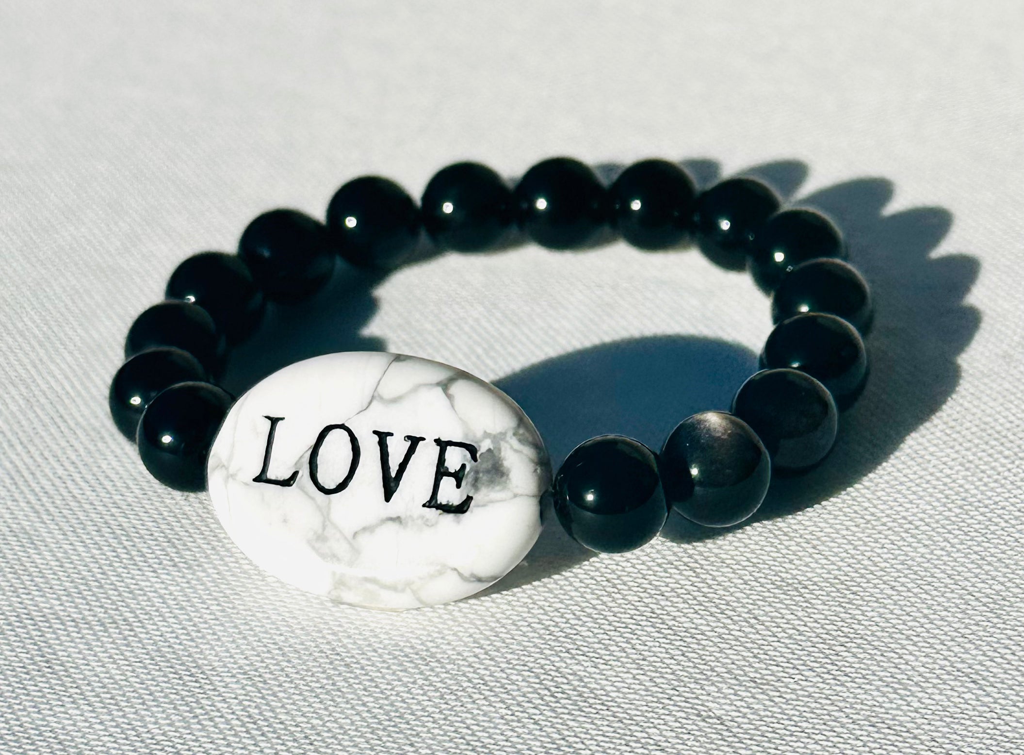 DAY LIGHT (Howlite w/ Silver Obsidian)